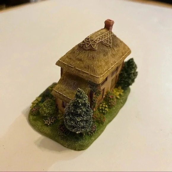 Leonardo Cottages Elm Cottage 2006 In Box - Picture 4 of 12